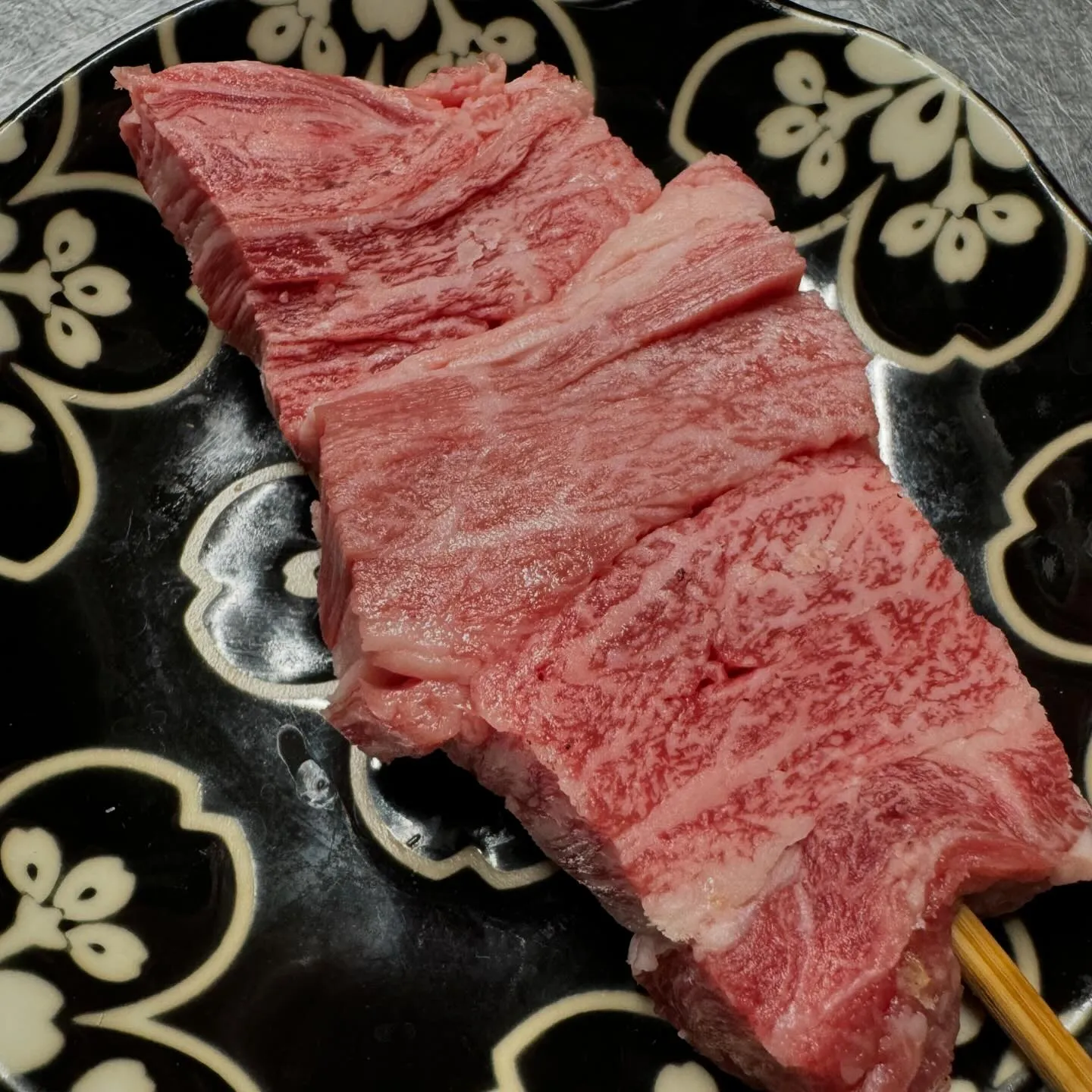 焼鳥屋さんでも和牛が食べれる！炭火焼鳥居酒屋ゆうです🎪