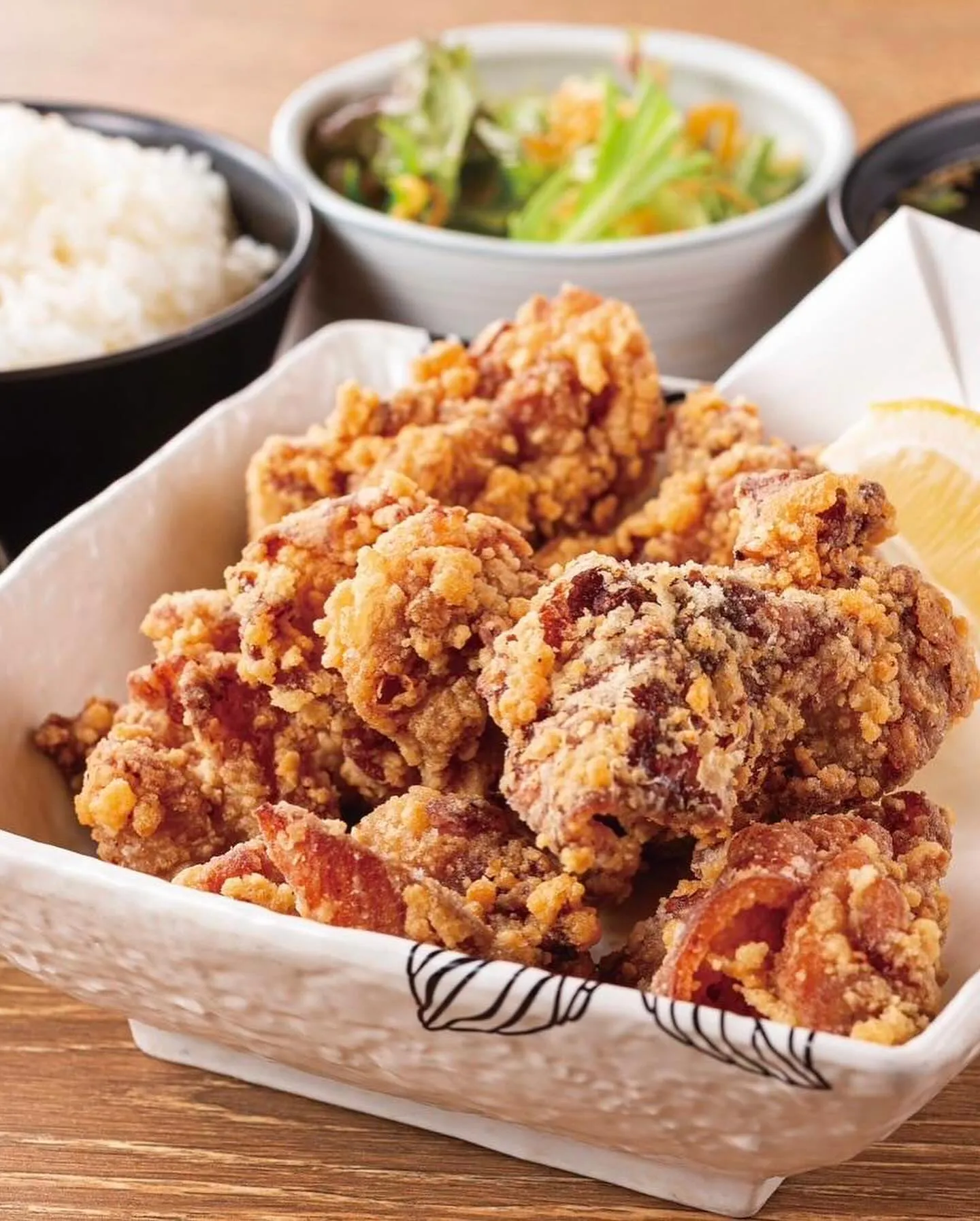 中央線・武蔵境駅周辺で美味しい焼鳥ランチが食べれる【炭火焼鳥...